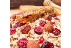 MelTonic Barre céréales Bio - Cranberries et noisettes grillées^ Barres