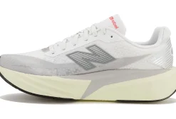 New Balance FuelCell Rebel V5^Homme Running